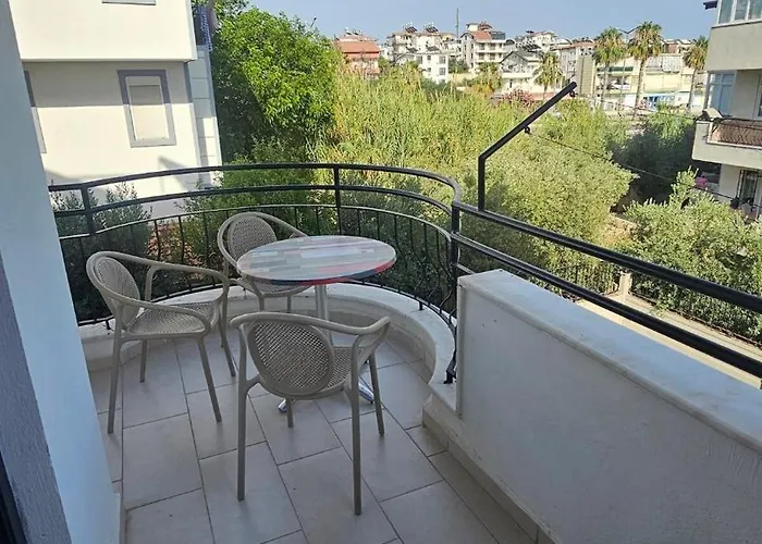 דירה Turkuaz Sitesi 2 Odali Esyali Ve Havuzlu Manzarali Kisi Fiyati Degil Fiyati